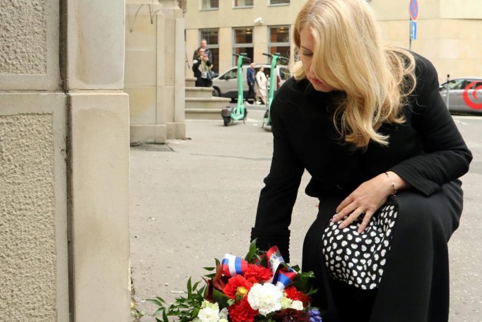 Ilustračný obrázok k článku Čaputová na zastávke SMRTI poslala pozostalým vrúcny odkaz: Sme myšlienkami pri vás...