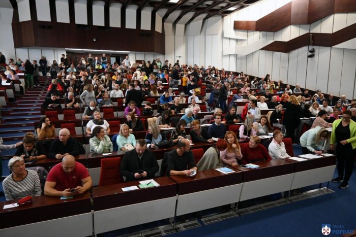 Ilustračný obrázok k článku V Poprade máme 40 volebných okrskov: Členovia komisií už zložili čestný sľub