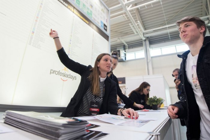 Ilustračný obrázok k článku Dobrá správa pre východniarov: Počet pracovný ponúk vzrástol! Najviac v Prešove či Poprade