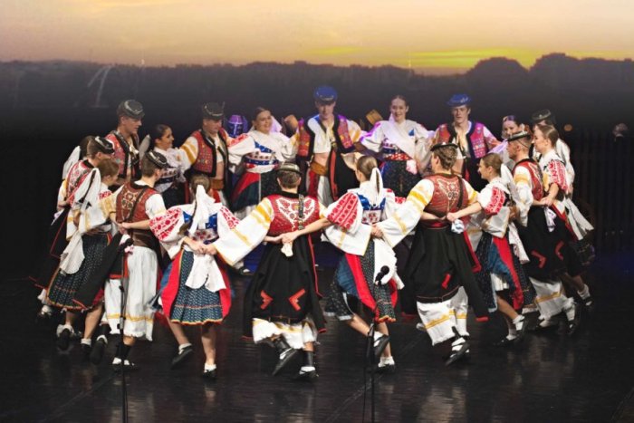 Ilustračný obrázok k článku Čriepky z ľudovej klenotnice  - Zahrajte mi muzikanti