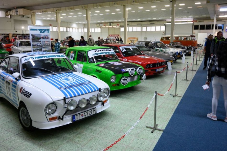 Ilustračný obrázok k článku Do Nitry prilákali milovníkov motorizmu: Aký bol tohtoročný Autosalón? FOTO