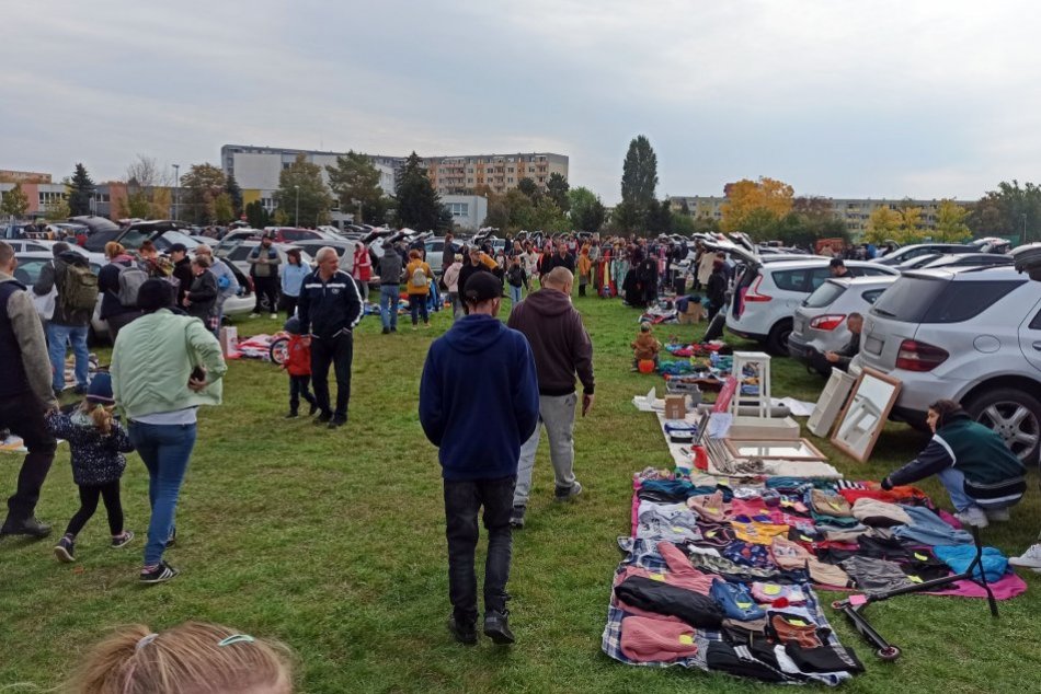 Ilustračný obrázok k článku Garážový výpredaj v Nitre prekročil účasť 120 predajcov: Aké NOVINKY prinesie?