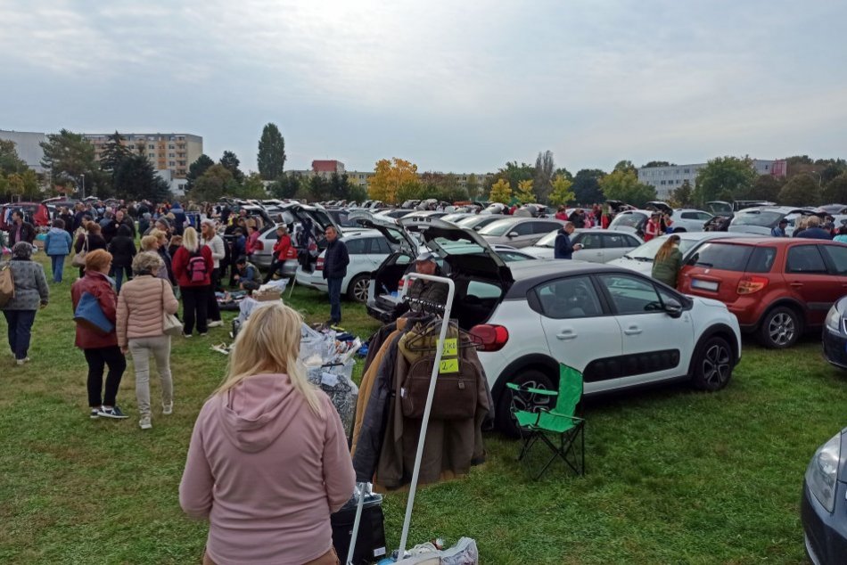 Ilustračný obrázok k článku V Nitre sa konal ďalší garážový výpredaj: Tentokrát na Chrenovej, FOTO