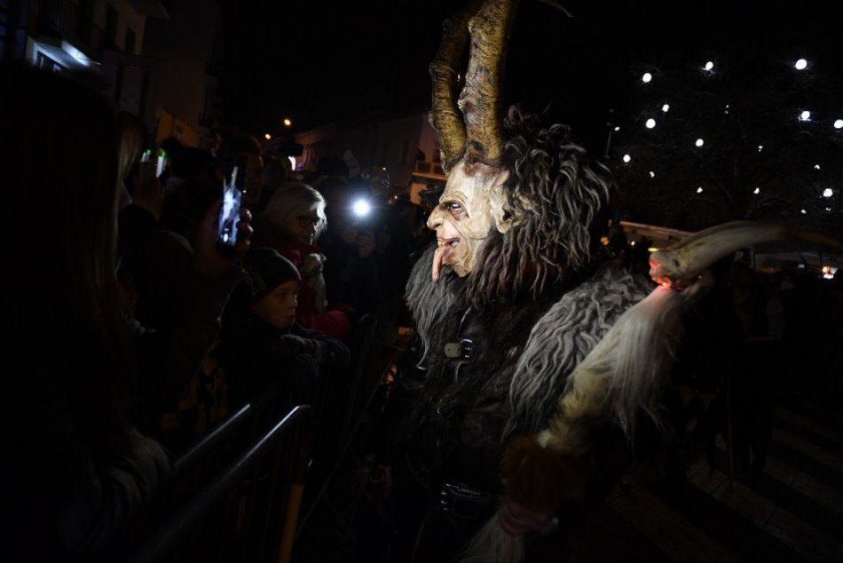 Ilustračný obrázok k článku Krampus čerti šokujú rozhodnutím: Hoci Poprad NESÚHLASÍ, v meste ich aj tak uvidíme!
