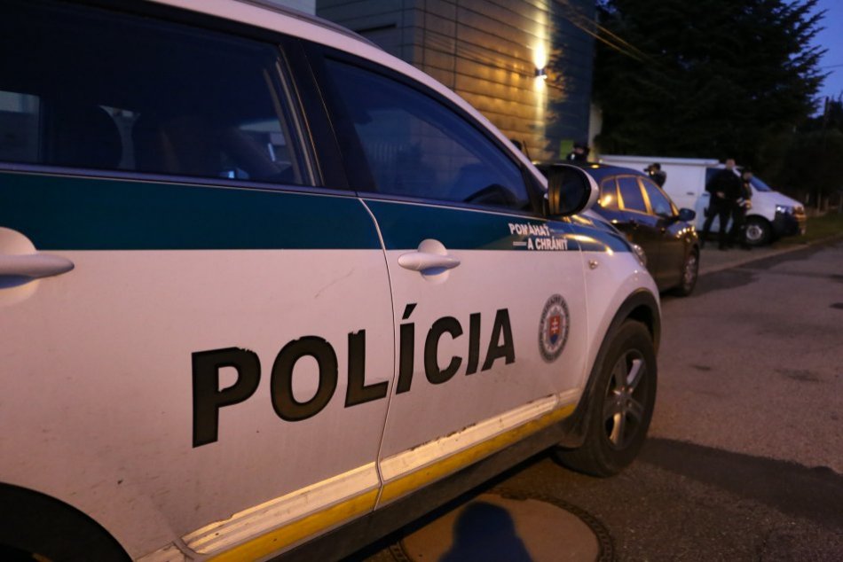 Ilustračný obrázok k článku Nové INFO o terorizme z Popradu: Obvinený mal posielať výhražné správy Úradu vlády či SIS