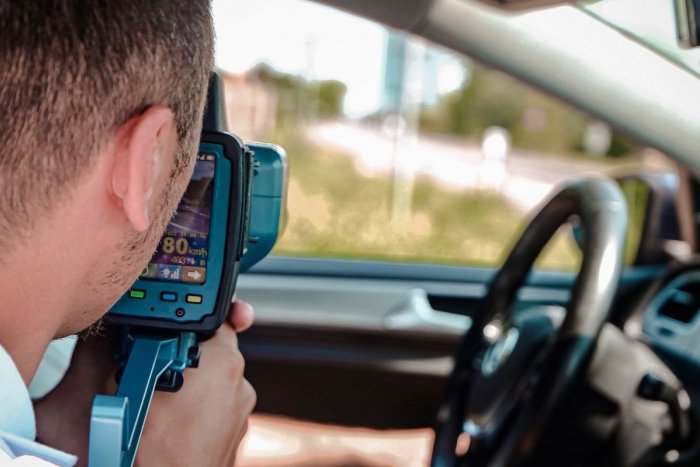 Ilustračný obrázok k článku Život mu zachránila POKUTA: Milan zaspával za volantom, zastavili ho policajti