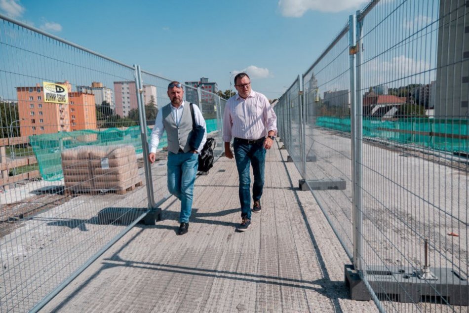 Ilustračný obrázok k článku Župný poslanec Voltmann v rozhovore: Martin Červenka je nekompetentný, jeho jediná túžba je dostať sa do funkcie