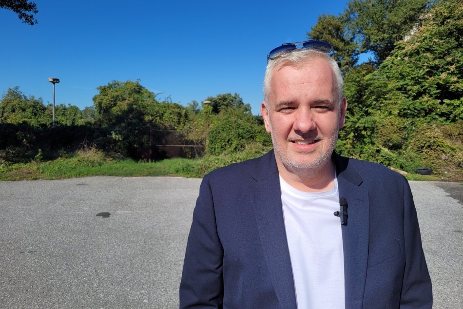 Ilustračný obrázok k článku Parkovanie v Petržalke už nie je neriešiteľný problém