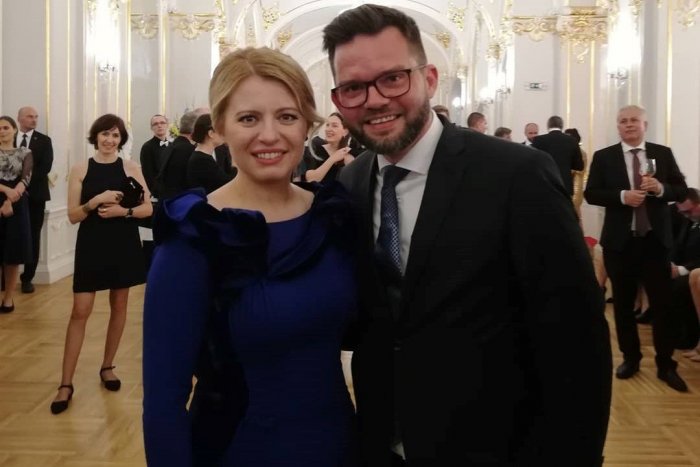 Ilustračný obrázok k článku Hovorca prezidentky Martin Strižinec VYHLÁSIL: Dozrel čas hovoriť otvorene, aj ja som gej!