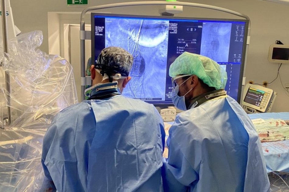 Ilustračný obrázok k článku Unikátny zákrok v Rooseveltke: Špeciálny materiál použili medzi prvými v strednej Európe