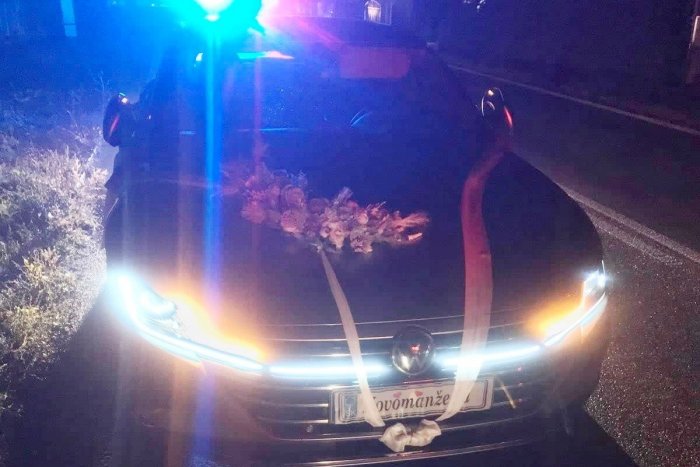 Ilustračný obrázok k článku Ďalší ŠIALENEC podobný Dědečkovi: Svadobčan išiel v obci 145 km/h a nafúkal ROVNAKO!