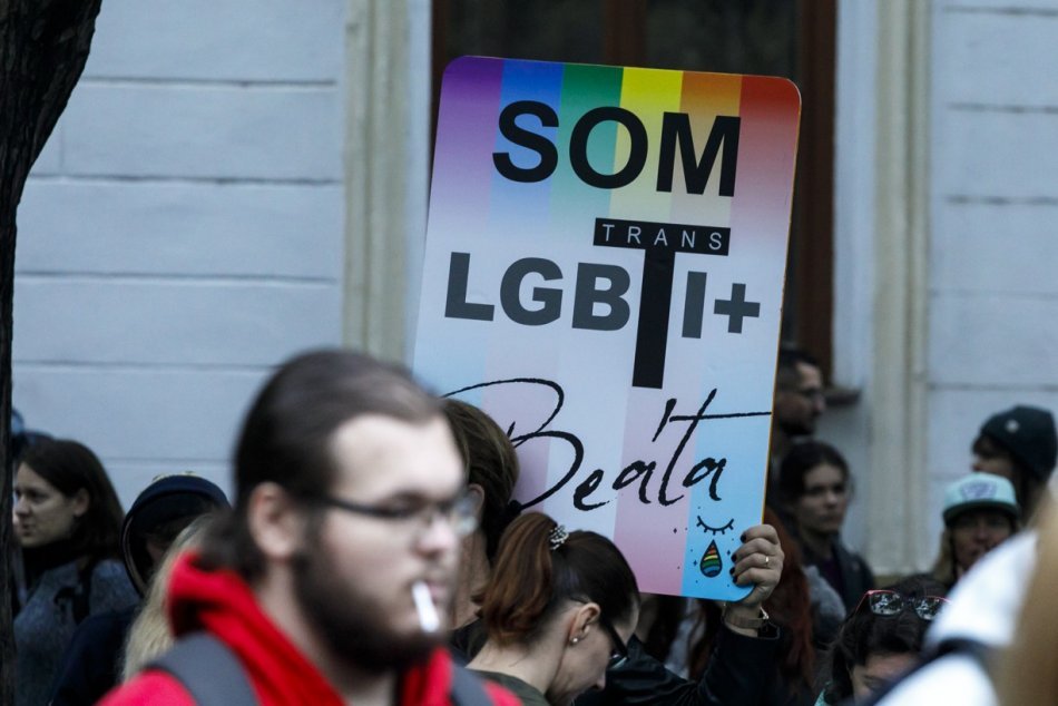 Ilustračný obrázok k článku Zmenili POHLAVIE, chcú aj iné meno: Podobné prípady pribúdajú aj na matrike v Nitre