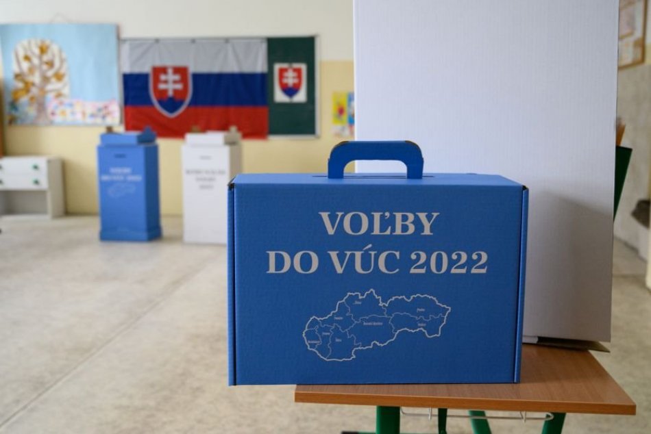 Ilustračný obrázok k článku KTO sa dostal do zastupiteľstva NSK? ZOZNAM zvolených župných poslancov