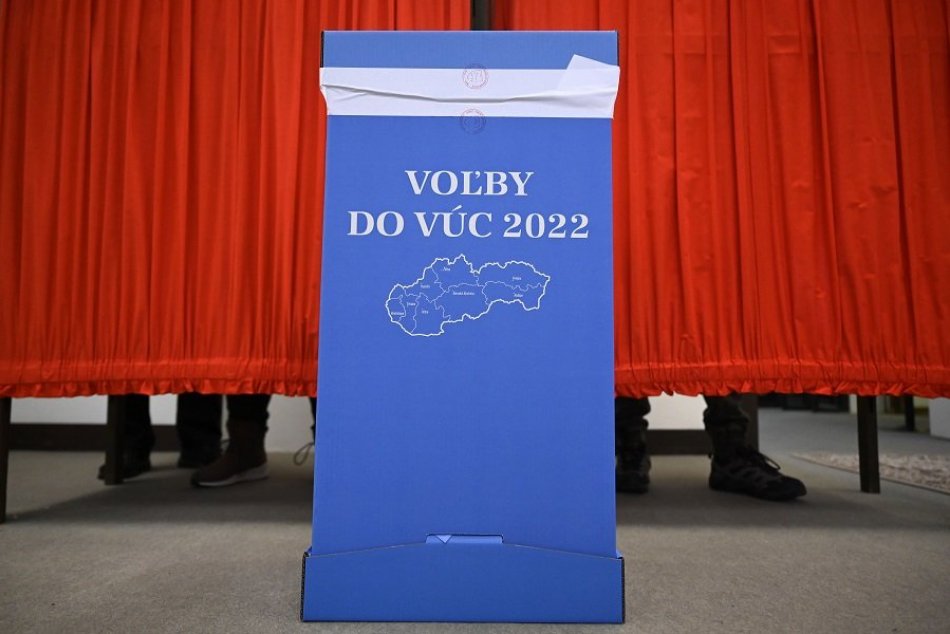 Ilustračný obrázok k článku Oficiálne VÝSLEDKY na župana NSK: Kto sa dostal do TOP 3?