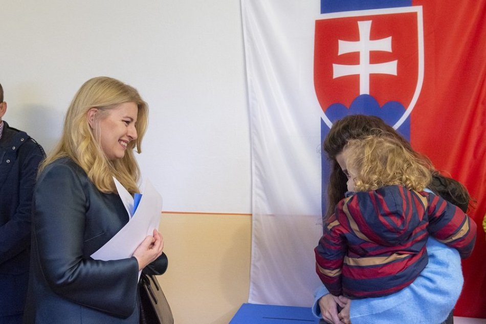 Ilustračný obrázok k článku Prezidentka si odvolila s úsmevom: Som veľkým fanúšikom samospráv, odkázala, FOTO