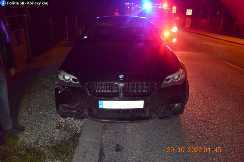 Ilustračný obrázok k článku TRAGÉDIA pri rodinnom dome v Rožňave: Vodič BMW zrazil chodca, ktorý zrážku neprežil