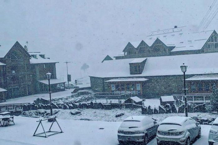 Ilustračný obrázok k článku Európu zasiahnu ROZMARY počasia: Chlad, sneh, búrky, vietor, krupobitia aj TORNÁDA!