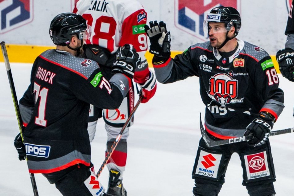 Ilustračný obrázok k článku Bystricu posilní kanadský útočník: Patril k NAJPRODUKTÍVNEJŠÍM hráčom švajčiarskej ligy