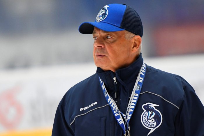 Ilustračný obrázok k článku Pred časom získal s Popradom strieborné medaily: Mužstvo už opäť vedie tréner Mikula