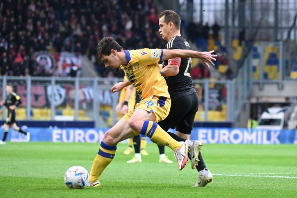 Ilustračný obrázok k článku Spartak nestačil na Dunajskú Stredu: Čo podľa trénera Gašparíka rozhodlo?