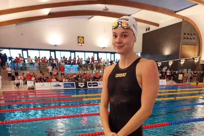Ilustračný obrázok k článku FANTASTICKÁ plavkyňa Lillian! Stredoškoláčka prekonala dlhoročný rekord Moravcovej