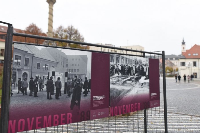 Ilustračný obrázok k článku Na minulosť nezabudli ani v Trnave: Nežnú revolúciu pripomenie séria podujatí