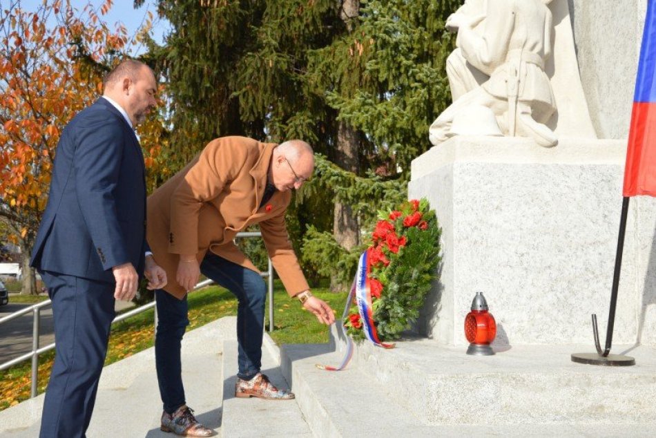 Ilustračný obrázok k článku V Šali sa rozozvučali zvony: Pripomenuli si obete Prvej svetovej vojny, FOTO