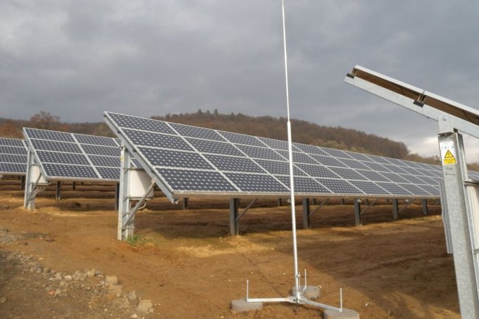 Ilustračný obrázok k článku Firma neďaleko Topoľčian bojuje s energetickou krízou: Do fotovoltiky investuje 300-tisíc eur