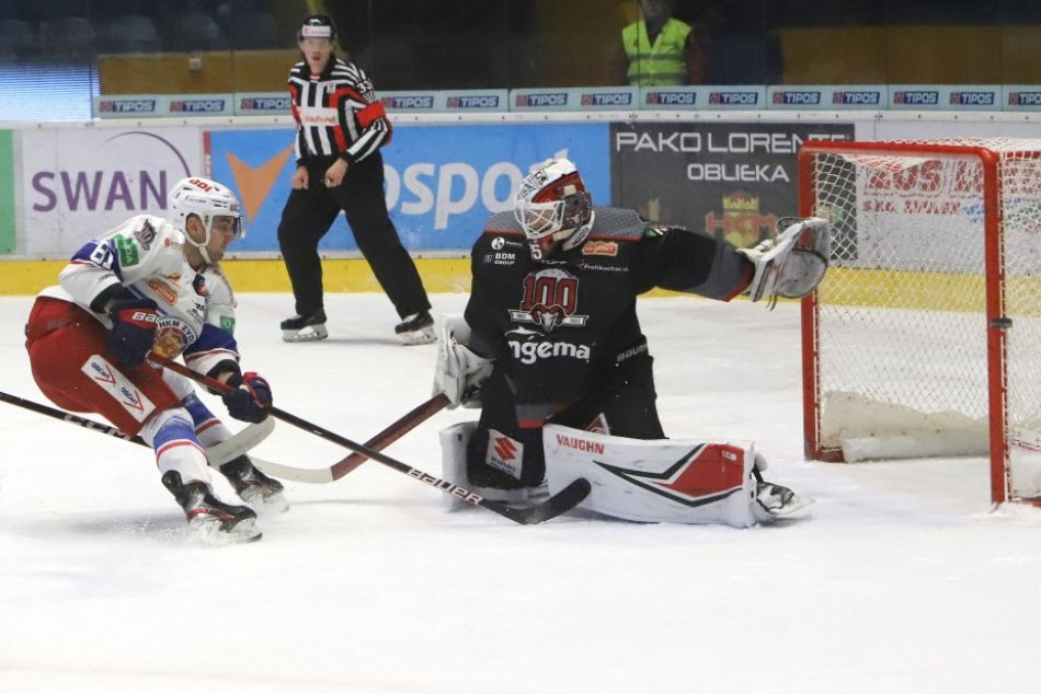 Ilustračný obrázok k článku Zvolen ovládol pohronské derby: Bystrický tréner sa posťažoval na rozhodcov, HLASY a FOTO