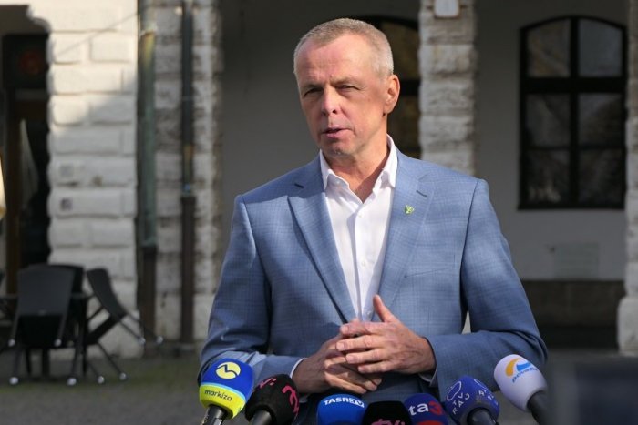 Ilustračný obrázok k článku Fiabáne sa druhýkrát ujal funkcie: Svoj nový poslanecký zbor označil za pestrofarebný