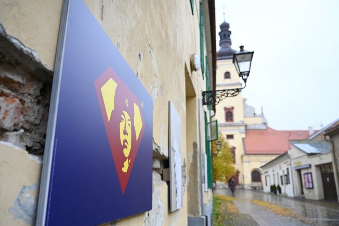 Ilustračný obrázok k článku Irán, Južná Kórea aj Ekvádor: Do trnavskej súťaže prišli TISÍCE prác z celého sveta