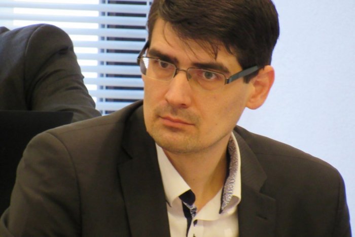 Ilustračný obrázok k článku Primátor Oľha predstavil aj 2. zástupcu: Bude ním bývalý štátny tajomník Krajňák