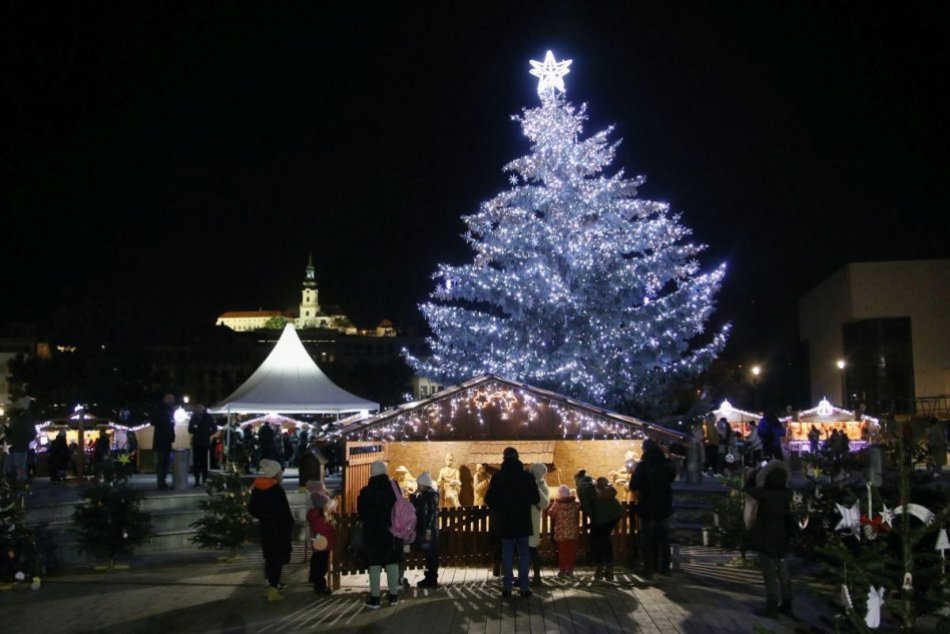 Ilustračný obrázok k článku Mikulášsky večer aj koncerty: Takýto PROGRAM bude cez týždeň na trhoch v Nitre