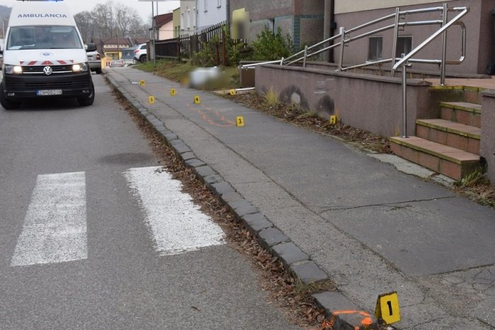 Ilustračný obrázok k článku Nehoda na severe Slovenska: Mladučká vodička zrazila dve ženy priamo na chodníku