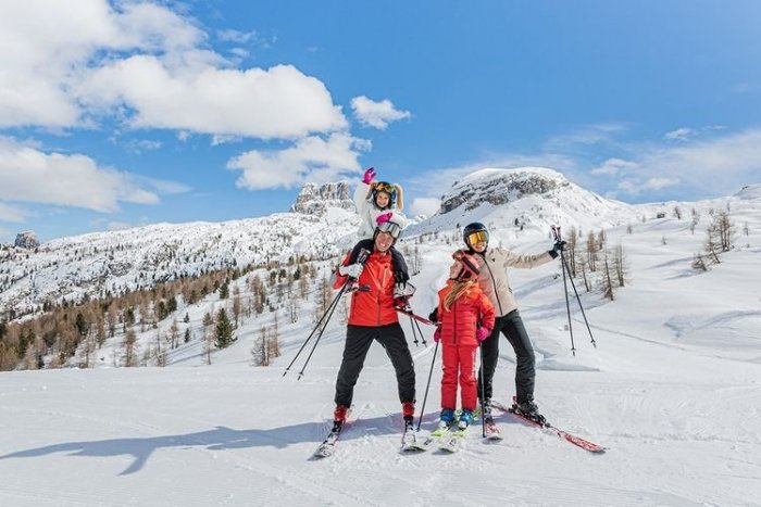 Ilustračný obrázok k článku Lyžovanie v Rakúsku a v Taliansku ZDRAŽIE: KDE a za KOĽKO zoženiete skipasy?