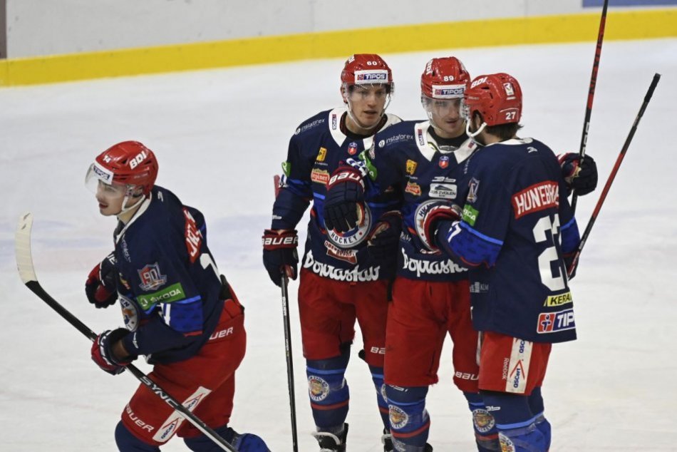 Ilustračný obrázok k článku Tesný TRIUMF Zvolenčanov na Liptove: Trenčan dosiahol 2. čisté konto v sezóne