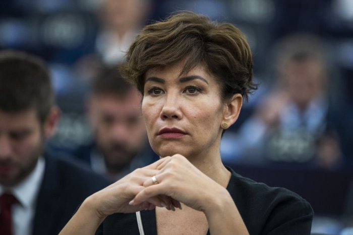 Ilustračný obrázok k článku Ďuriš Nicholsonová dáva ZBOHOM politike: Slovensku prestala rozumieť, odchádza pre NENÁVISŤ