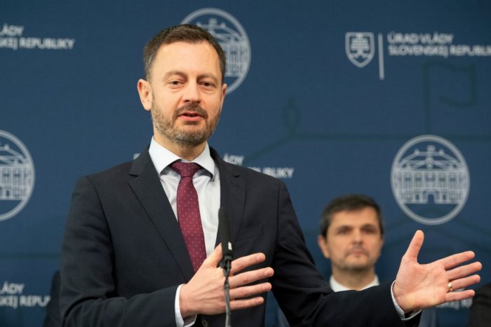 Ilustračný obrázok k článku Premiér Heger sa prihovára za Ukrajinu: Cez zimu budú potrebovať našu pomoc!