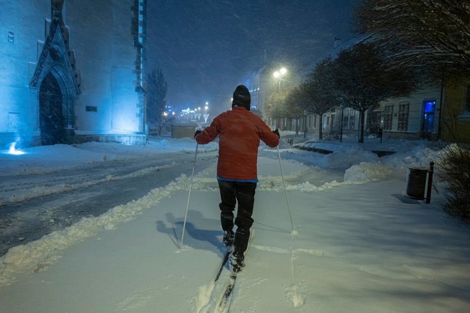 Ilustračný obrázok k článku PRVÉ zasnežené zábery z Prešova: V akcii boli aj bežky, MHD výrazne mešká, FOTO