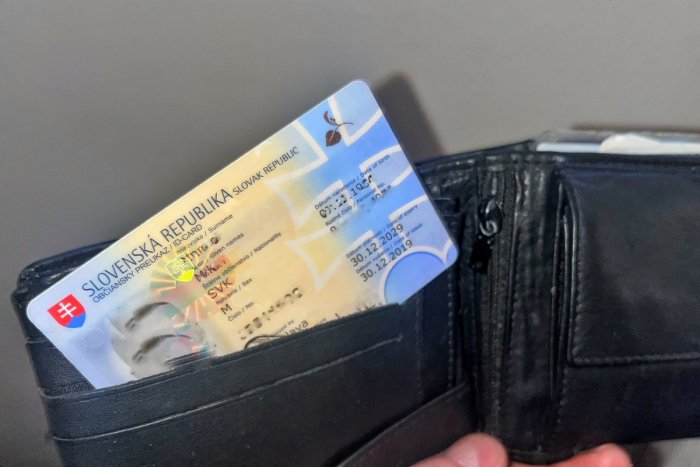 Ilustračný obrázok k článku Ešte ste NEVYMENILI občiansky preukaz? V novom roku môžete mať s týmito službami PROBLÉM!