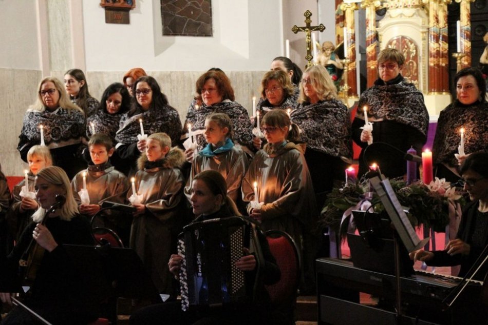 Ilustračný obrázok k článku Užite si vianočnú atmosféru: V okolí Šale chystajú DVA benefičné koncerty