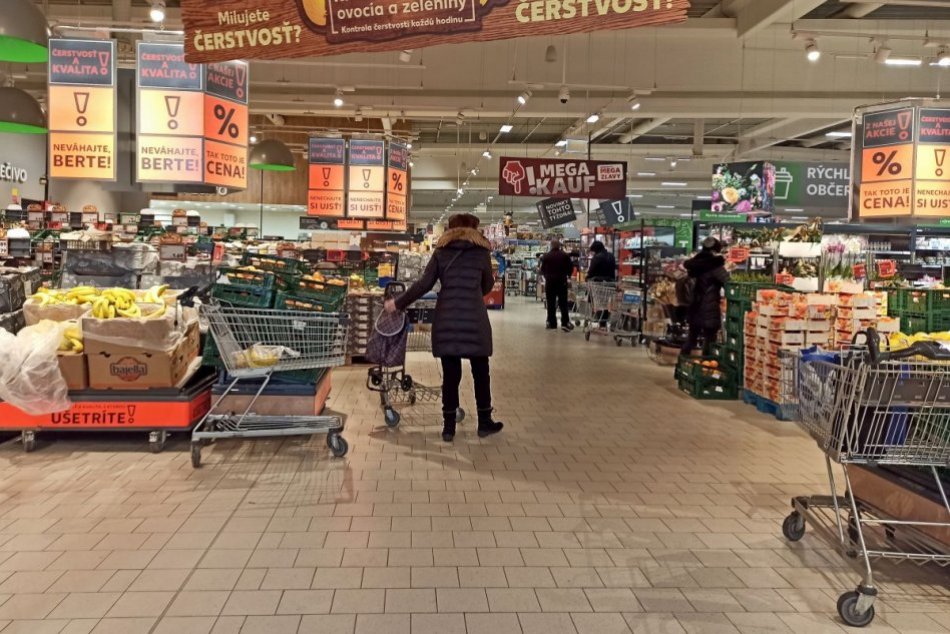 Ilustračný obrázok k článku Veľký prehľad OTVÁRACÍCH hodín: KDE v Nitre nakúpite na Vianoce aj na Silvestra?