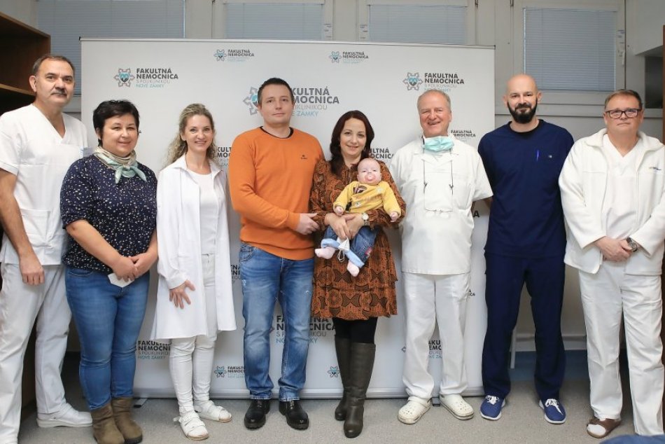 Ilustračný obrázok k článku Katka VYHRALA boj o život: Po pôrode jej zlyhávali orgány, ZACHRÁNILI aj jej dcérku