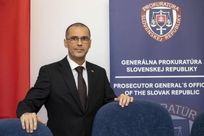 Ilustračný obrázok k článku Žilinkov ODKAZ europoslancom: Svoju funkciu vykonáva čestne, bez ohľadu na osobný status!