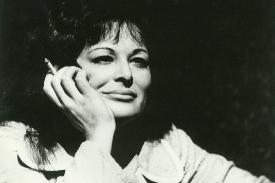 Ilustračný obrázok k článku SMUTNÝ december: Po Kráľovičovej a Valentovej nás navždy opustila aj známa herečka, FOTO