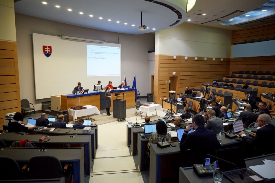 Ilustračný obrázok k článku BBSK dokázal ušetriť na energiách: TAKTO chce rozdeliť vyše milión eur