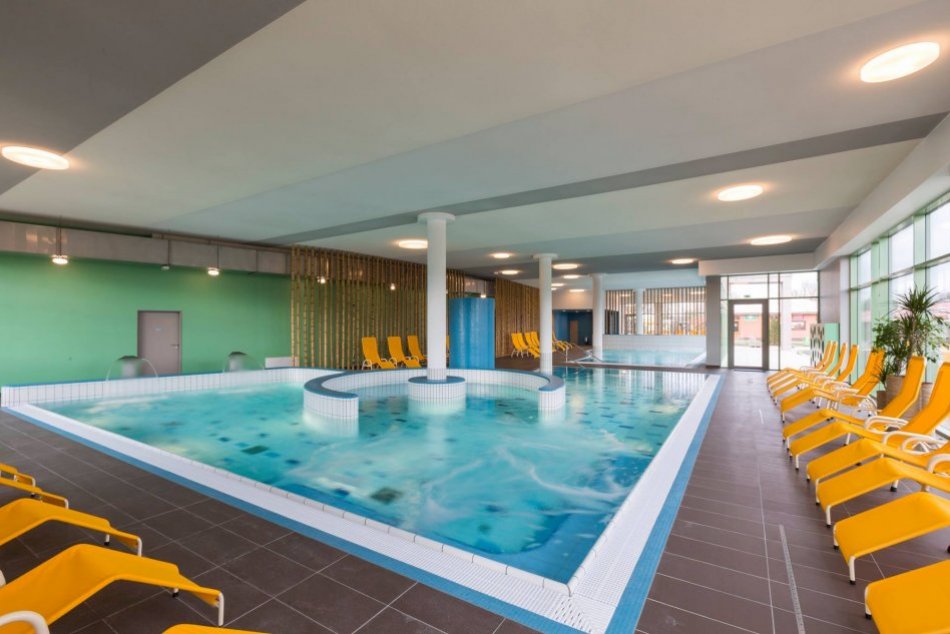 Ilustračný obrázok k článku Novinka pre turistov: Termálne kúpaliská v Nitrianskom kraji spája aplikácia Quappka