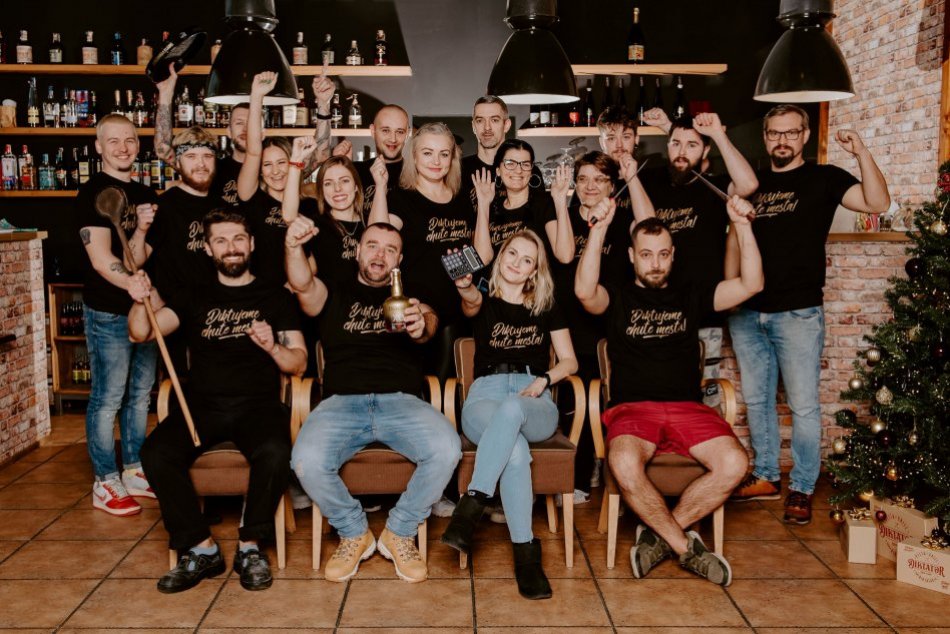 Ilustračný obrázok k článku BIZNIS rozbehli v pivnici: A stali sa vyhľadávanou reštauráciou v Prešove, FOTO