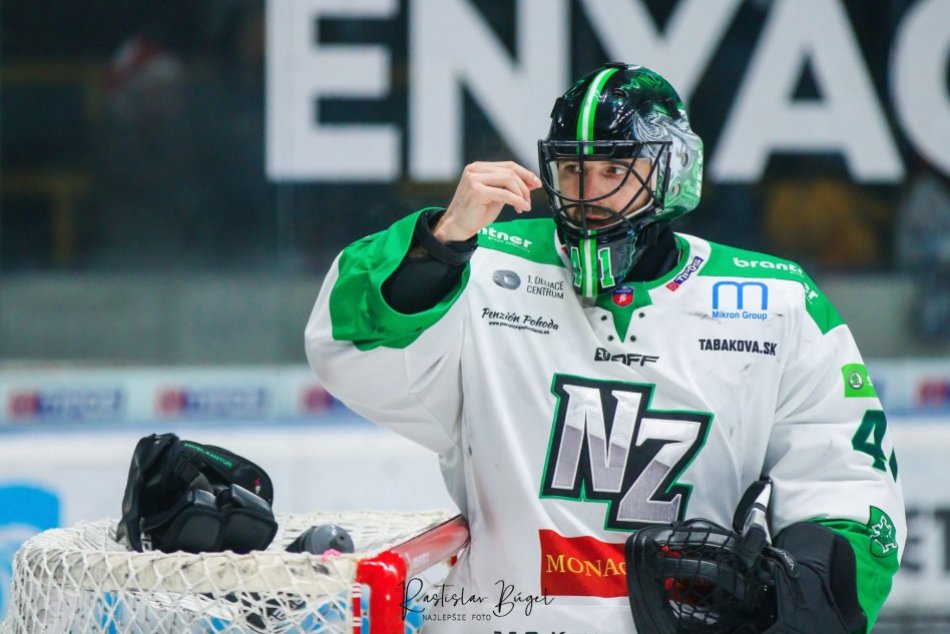 Ilustračný obrázok k článku Novým Zámkom sa nedarí: Hokejisti prehrali piaty zápas po sebe