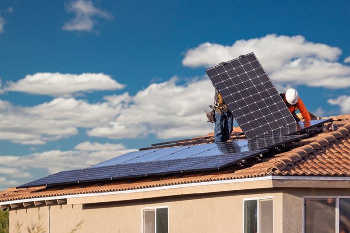 Ilustračný obrázok k článku Začiatky fotovoltiky na Slovensku